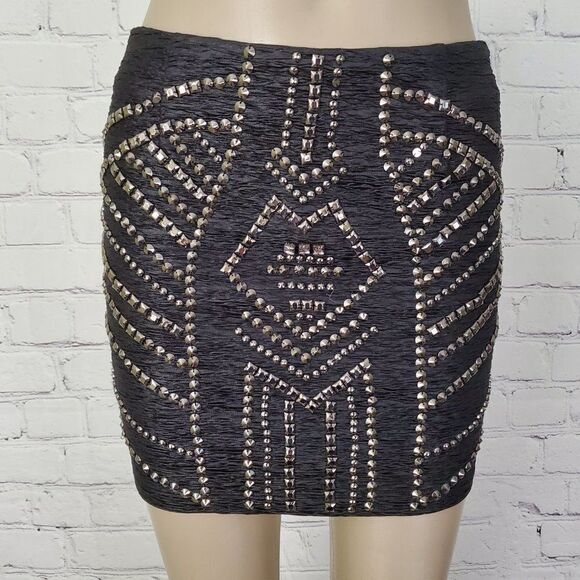 𝅺guess Studded Mini Skirt Black 4 - Picture 2 of 8